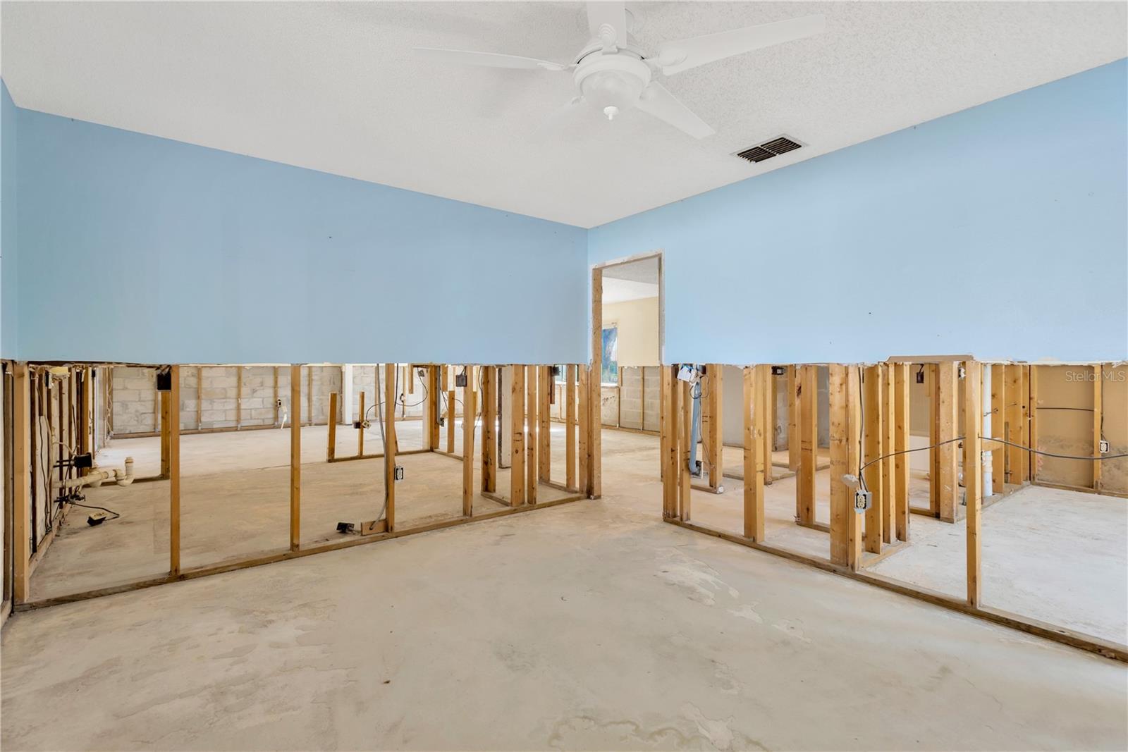 2414 16th Street W