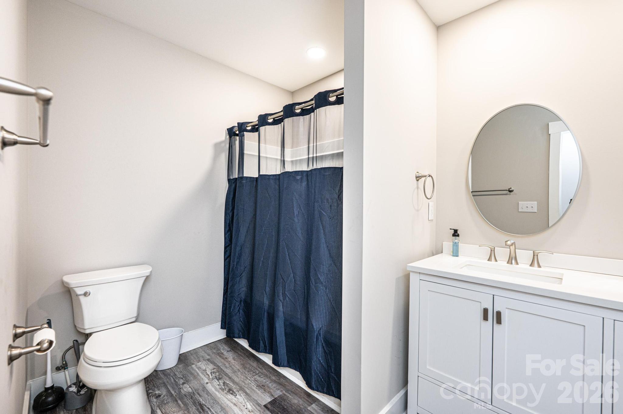 308 W Sycamore Street