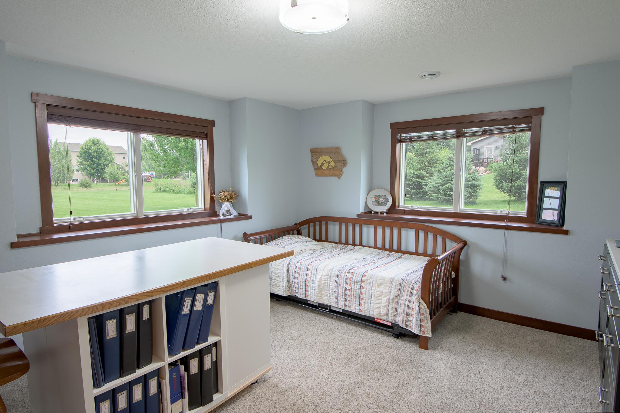2142 Monarch Court