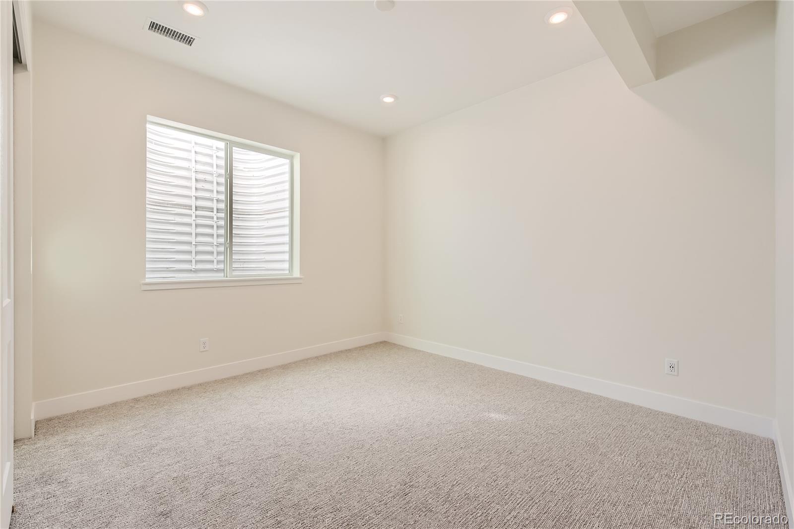 11190 Bright Sky Circle