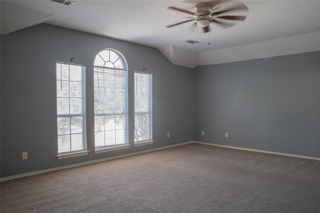 7926 Greengate Drive