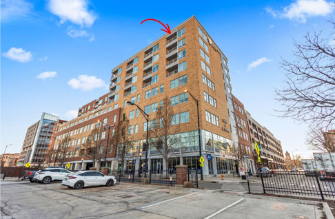 301 N Neil Street 904