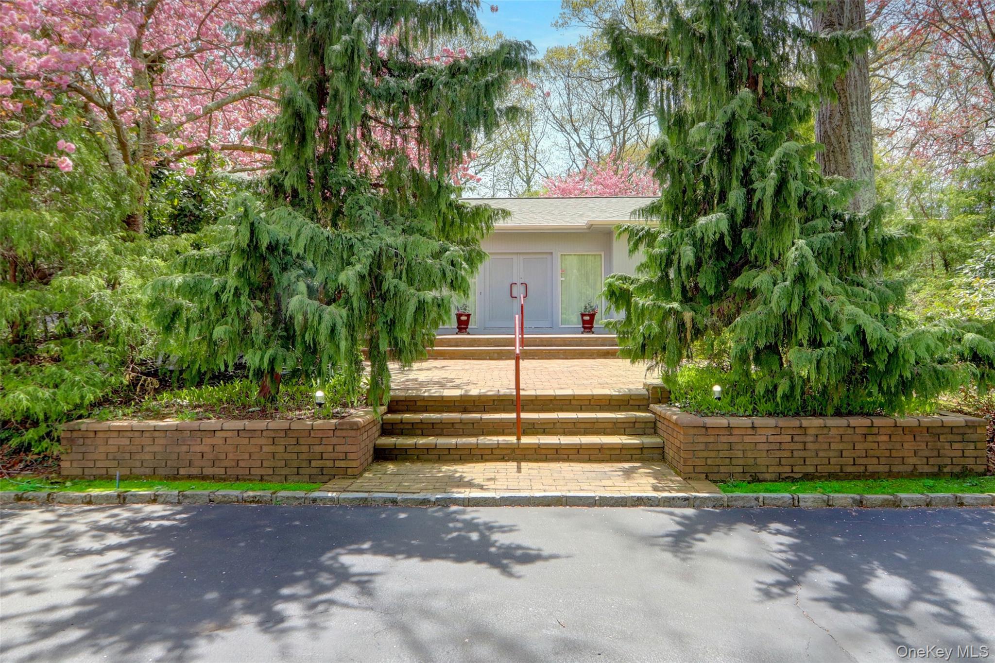 4 Old Homestead Road 4