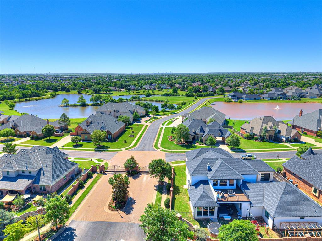 13100 Carriage Way