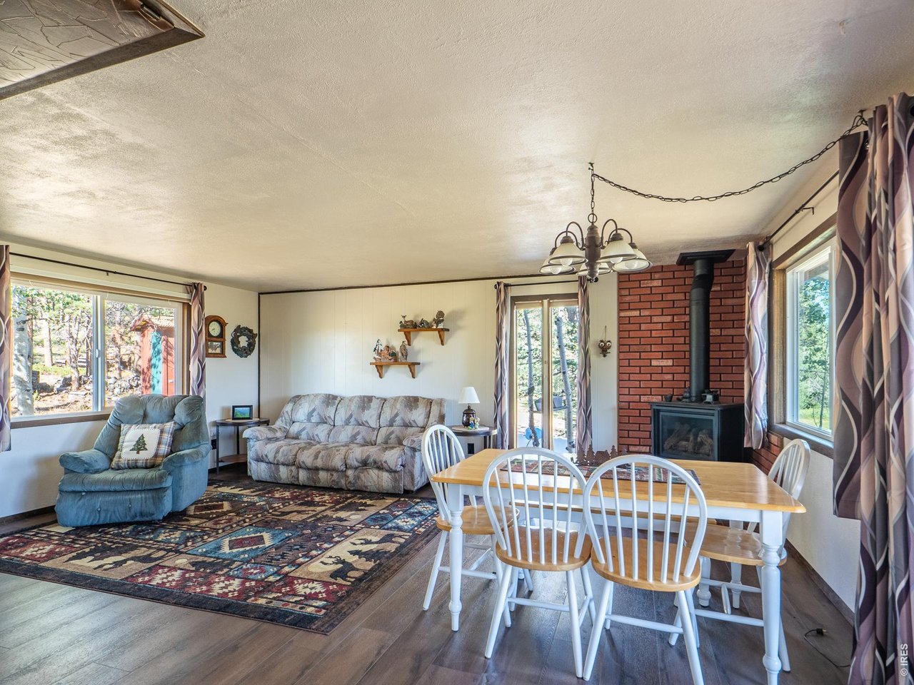 478 Wapiti Rd