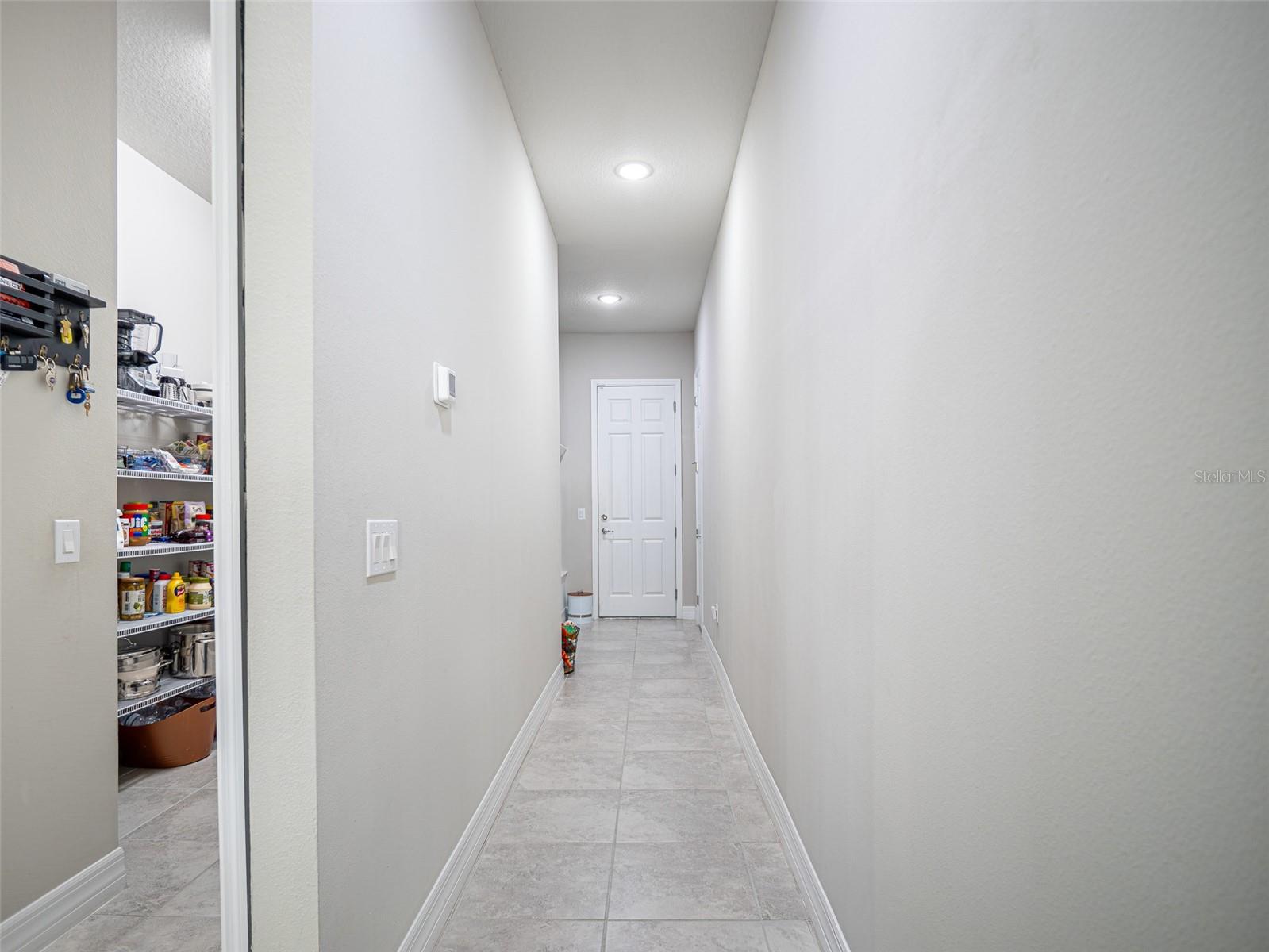 2206 Weatherly Way