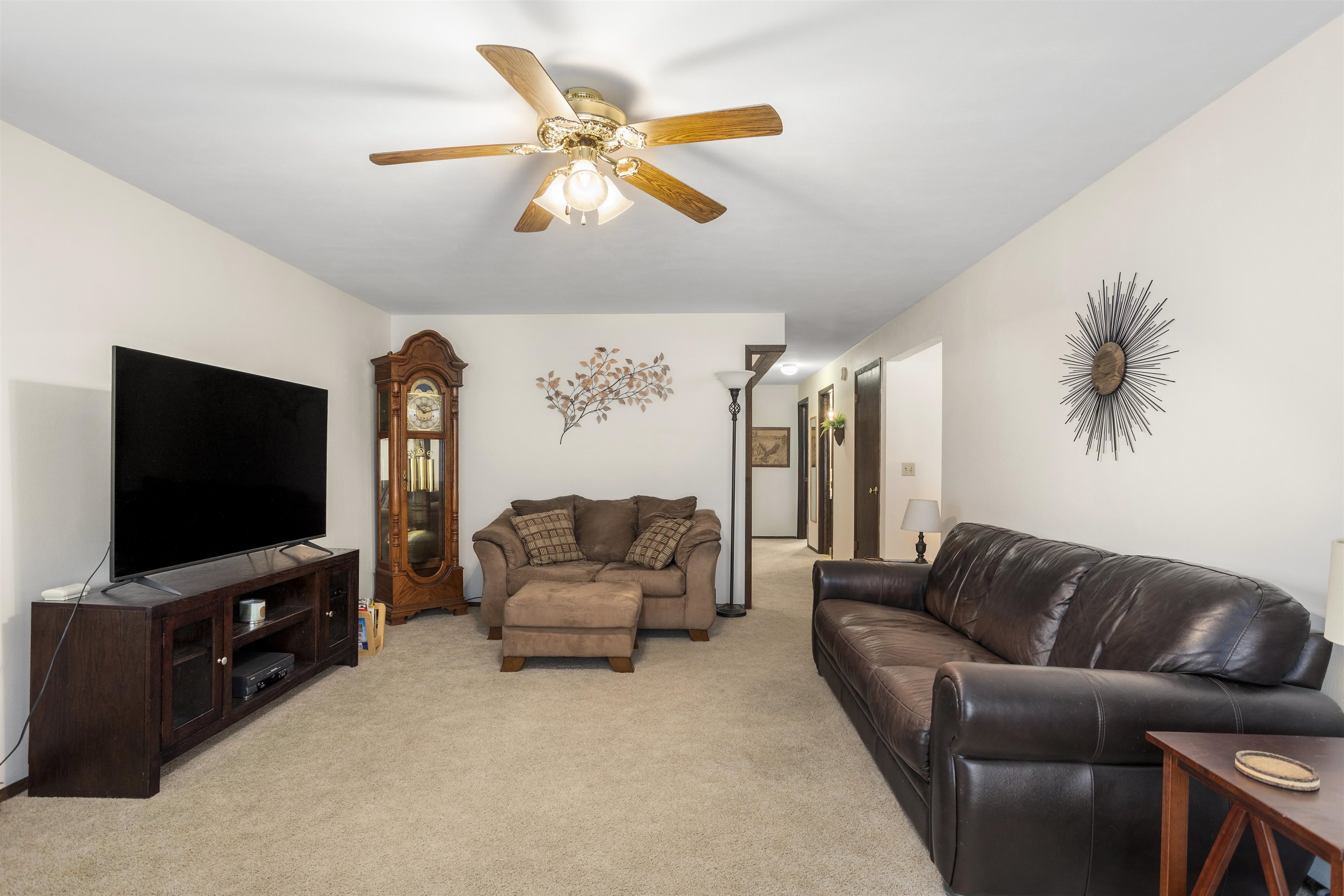224 E Taft Avenue