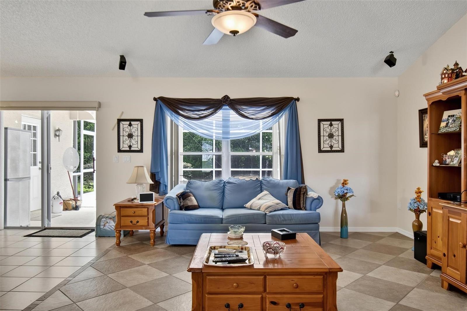 17 Ebb Tide Drive