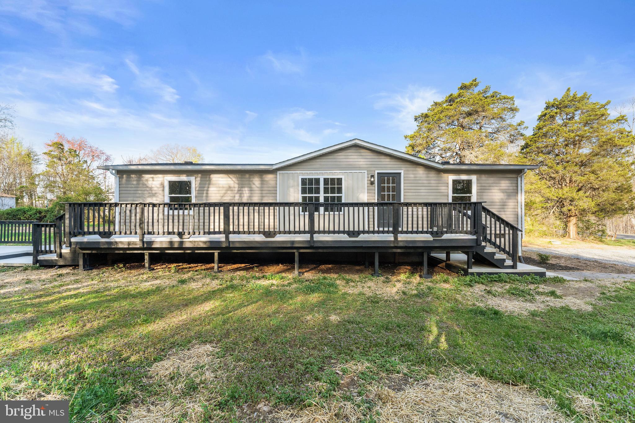 3367 Davis Hwy  
