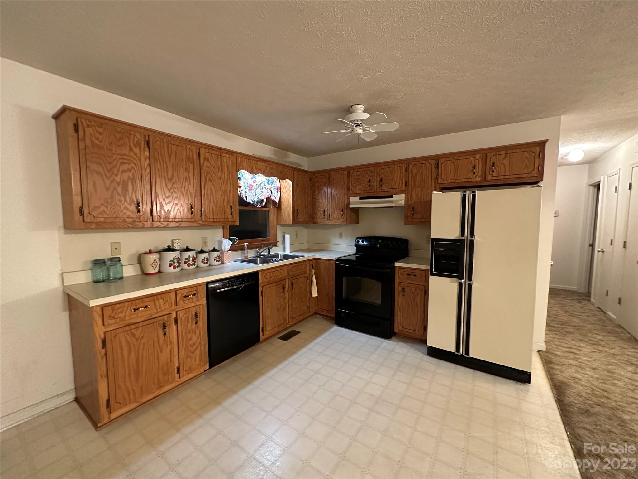 1305 Hibriten Drive