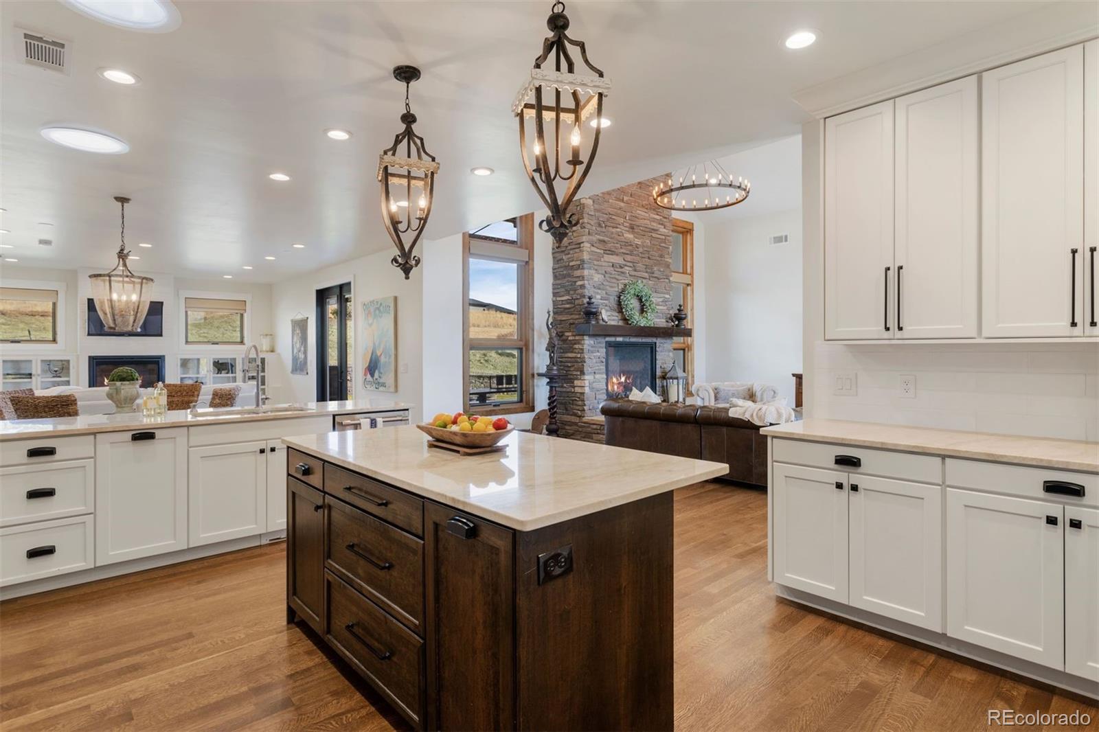 4762 Desperado Way