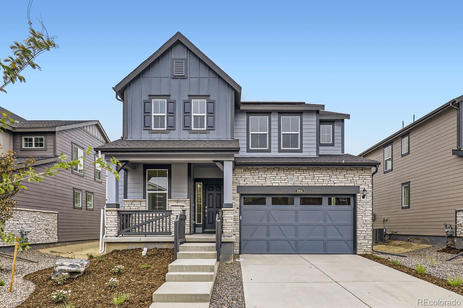 3914 N Picadilly Court