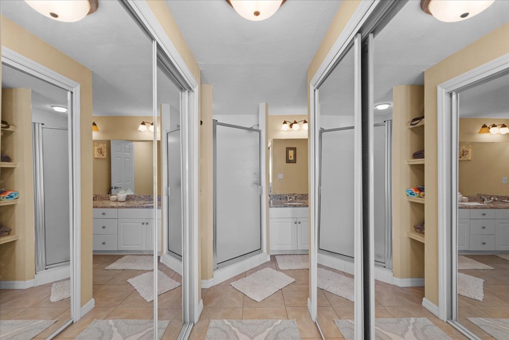 54 SE 910th Ave 115