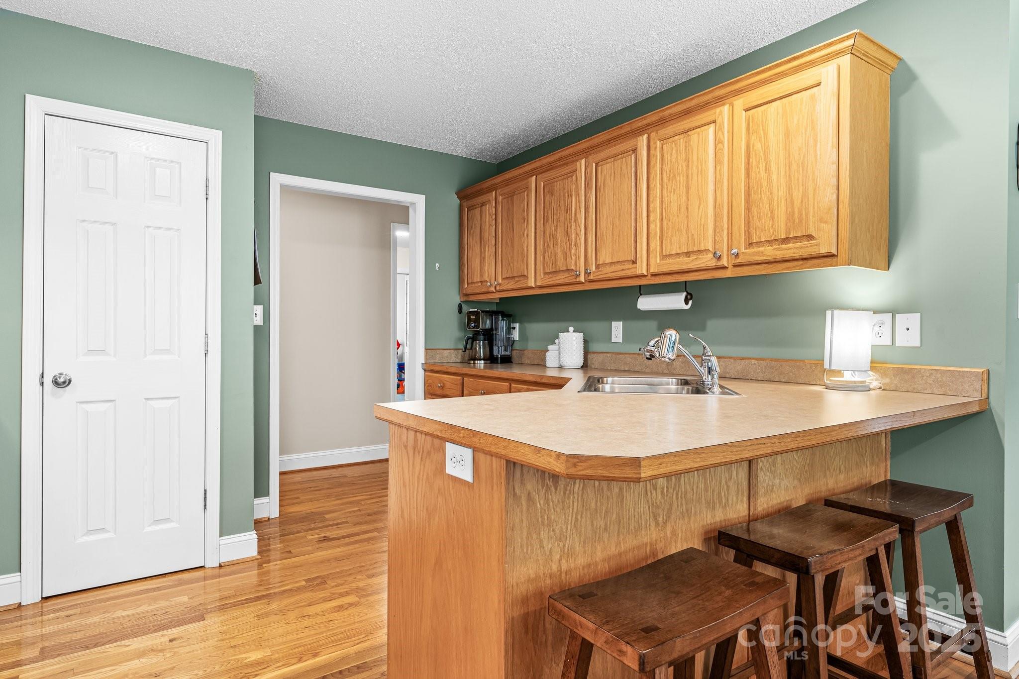 108 White Hall Lane