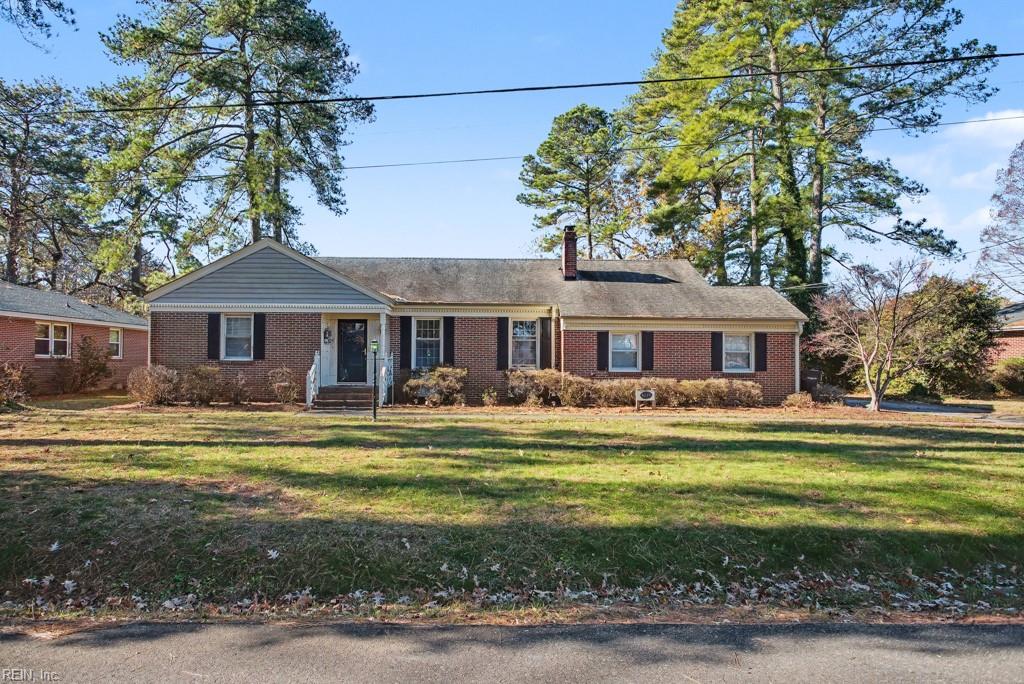 4049 Oak Drive, Chesapeake, VA 