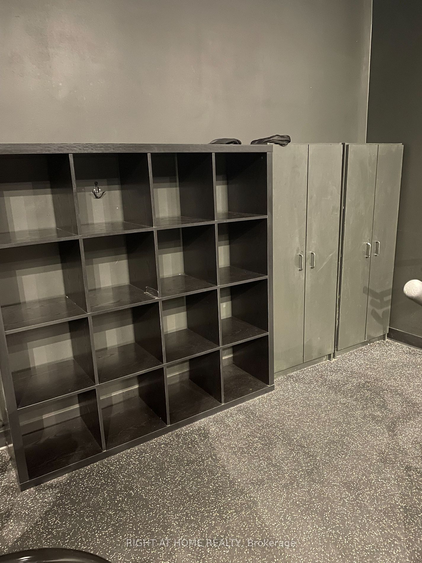 1472 N Thornton Rd 13