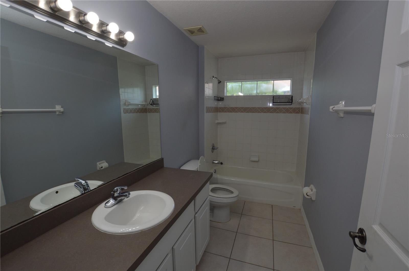 42 Farmsworth Drive A