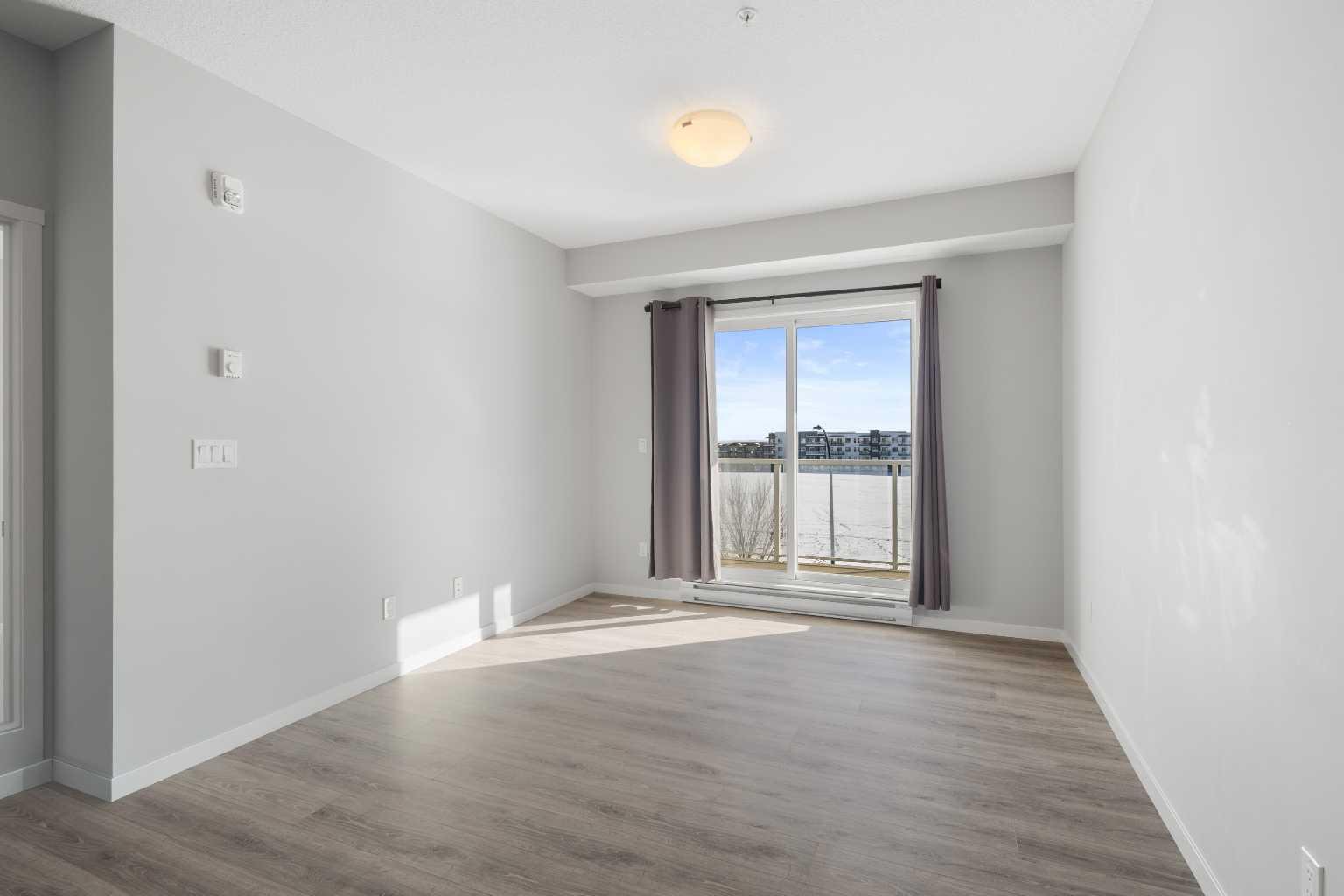 20 Seton Park SE 305