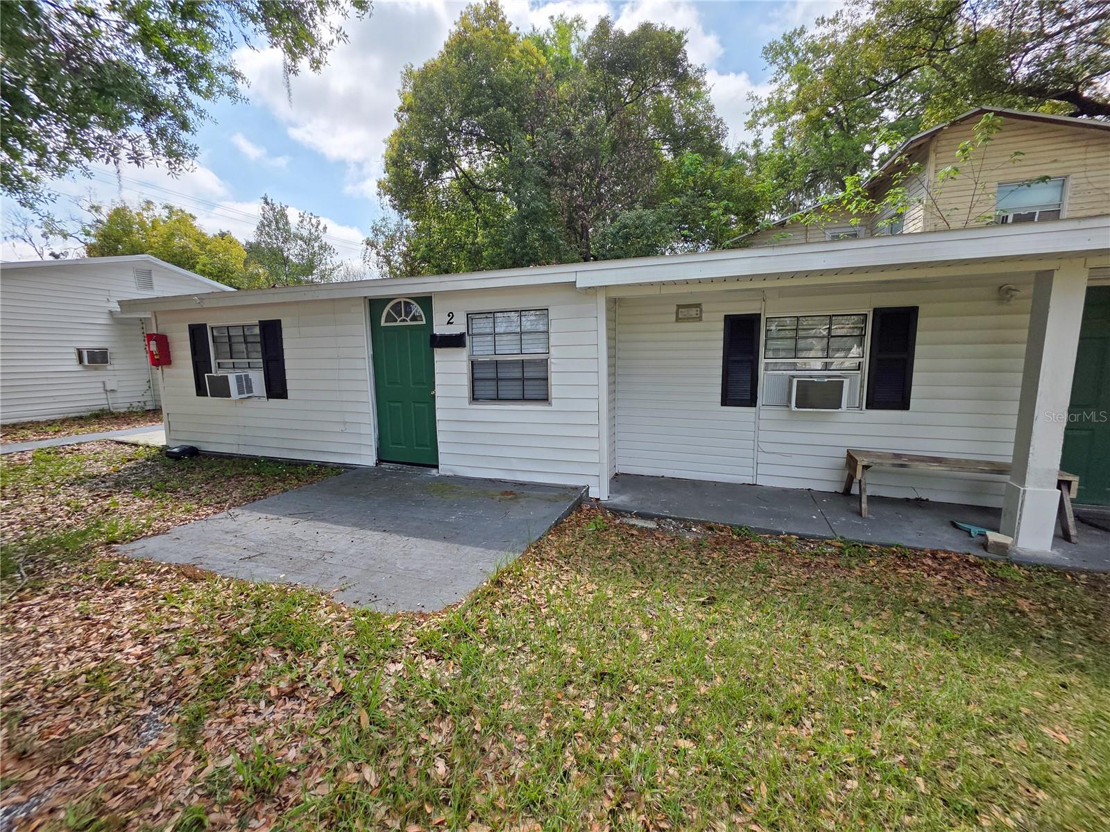 501 W Baker Street