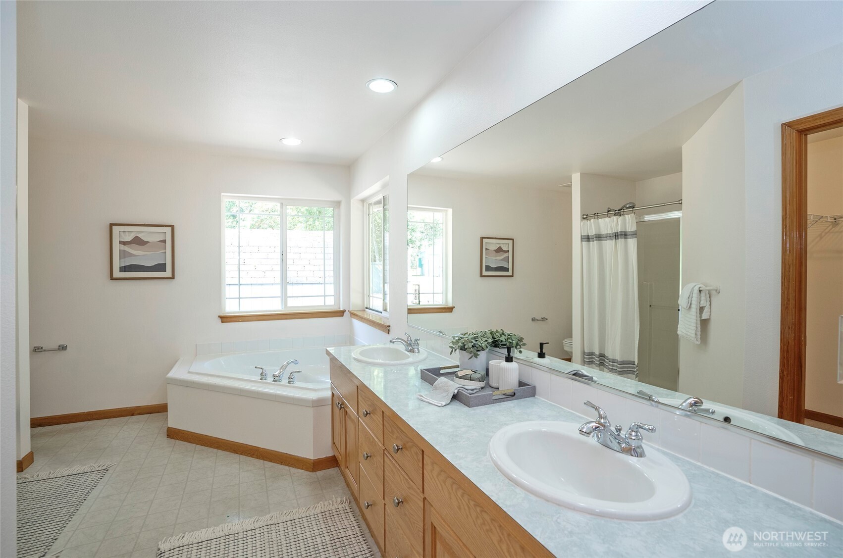 1207 139th Street NW