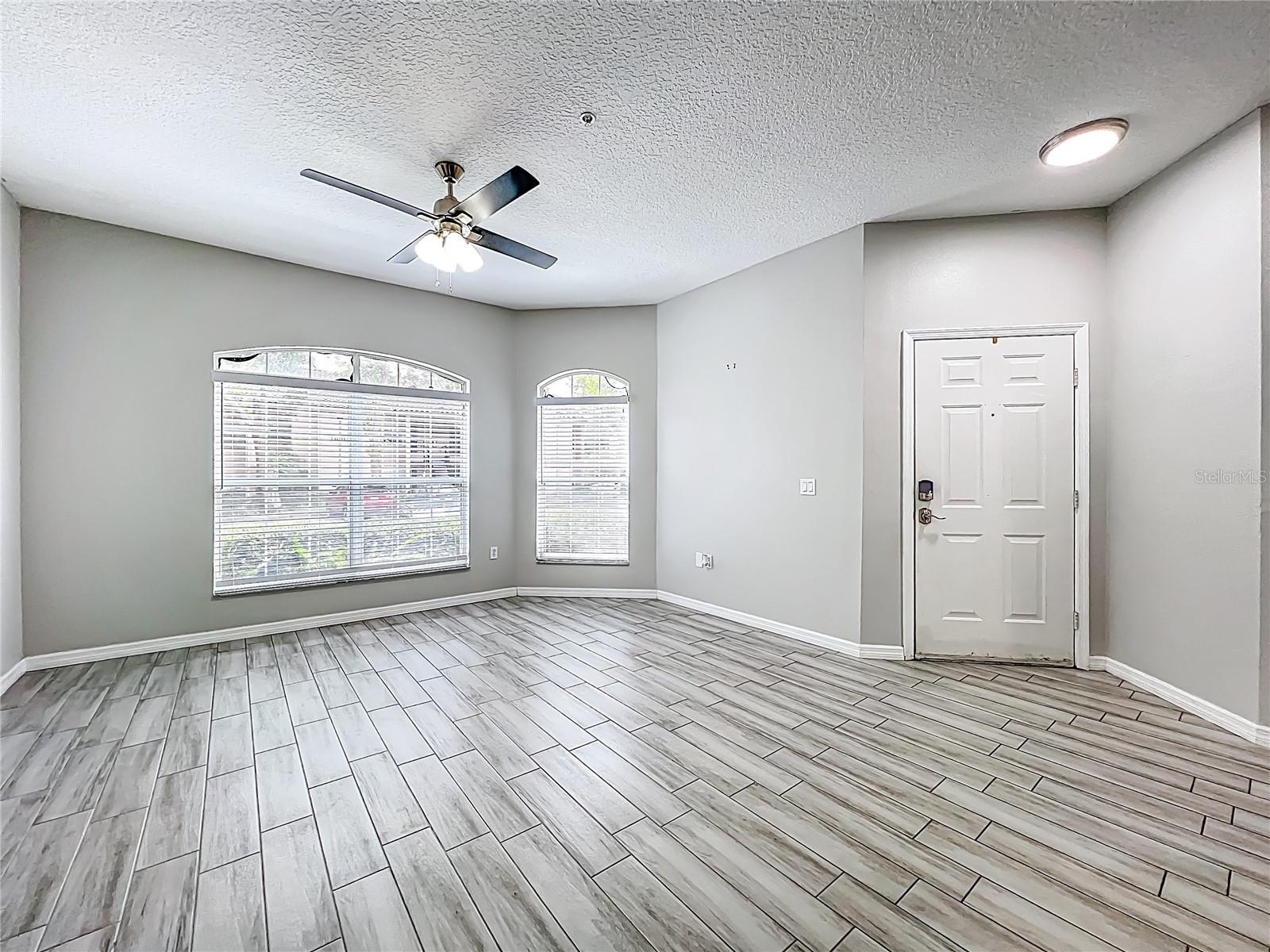 671 Sandy Neck Lane 102