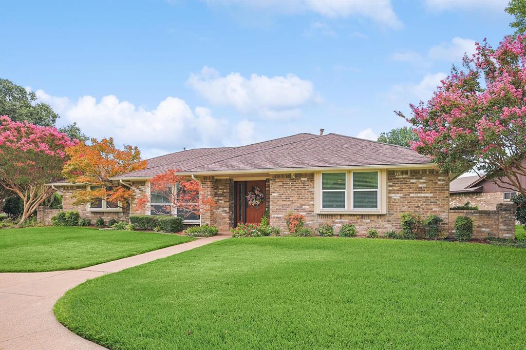 1512 Estates Way