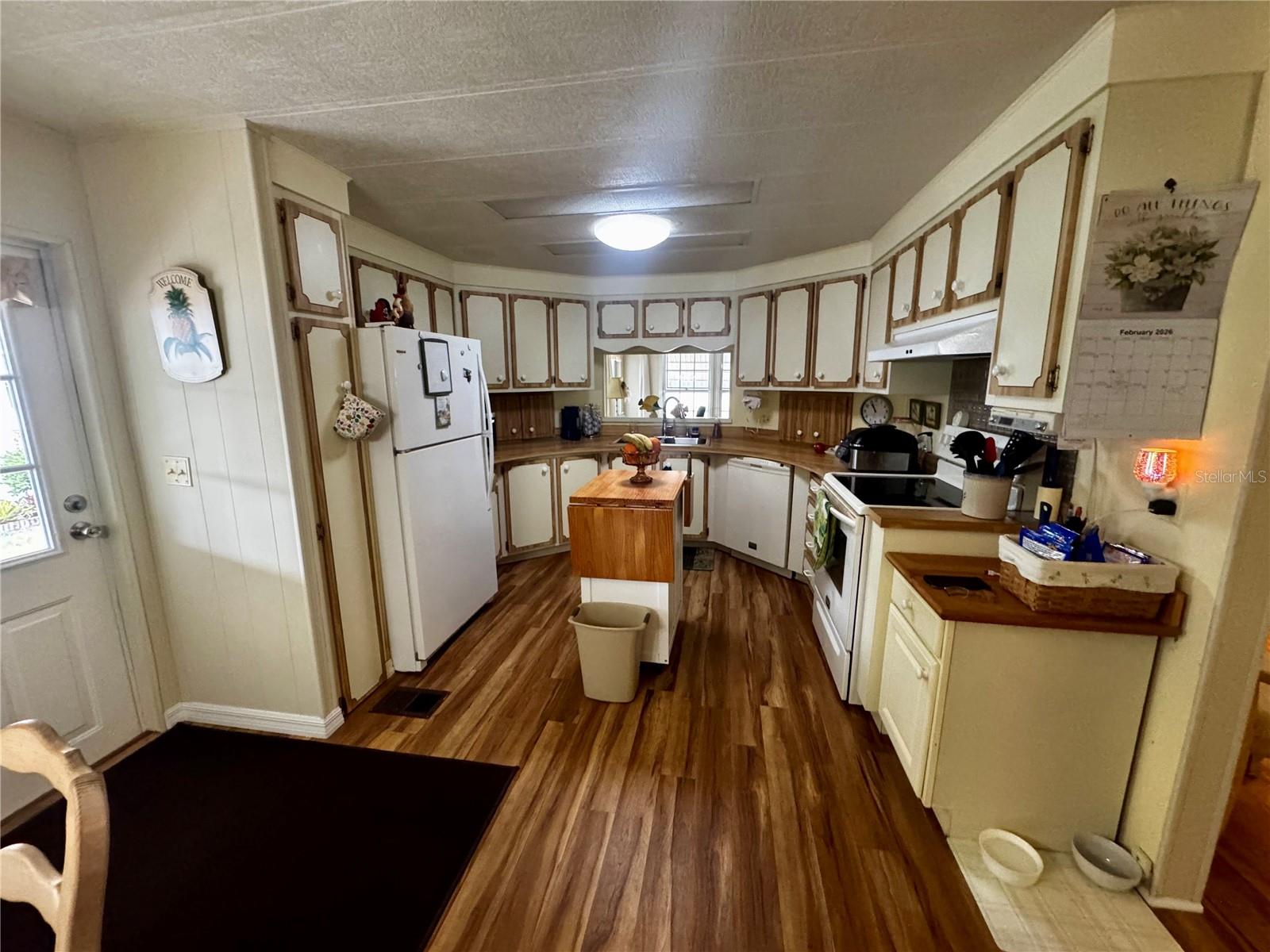 5619 Bayshore Road 142