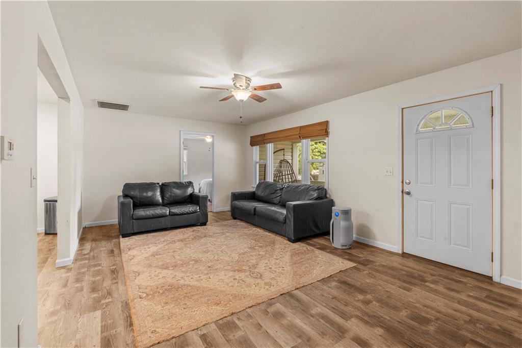511 W Ashland Street