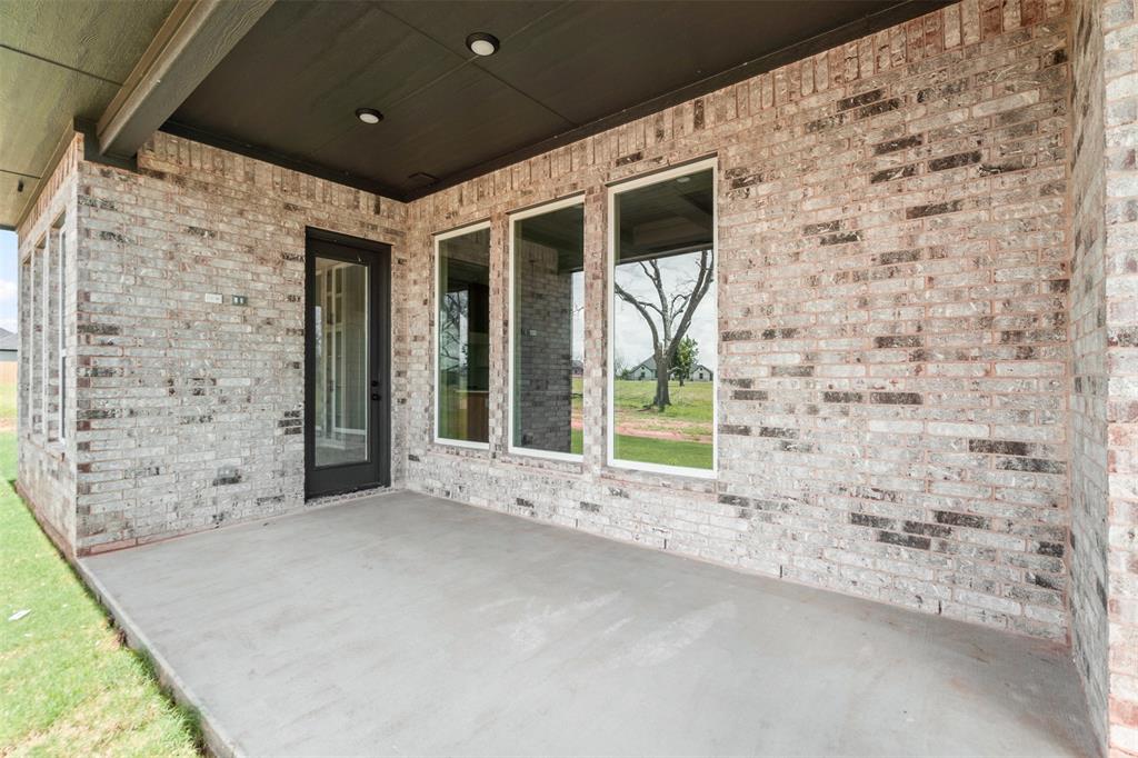 2172 Middlewood Circle