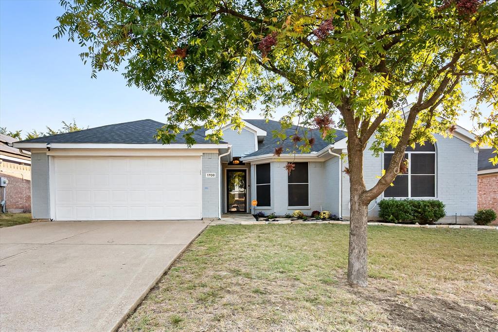 1708 Country Crest Lane