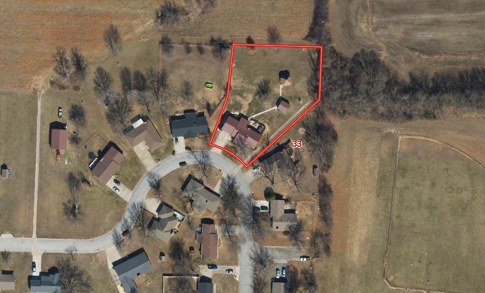 109 E Hardin Place