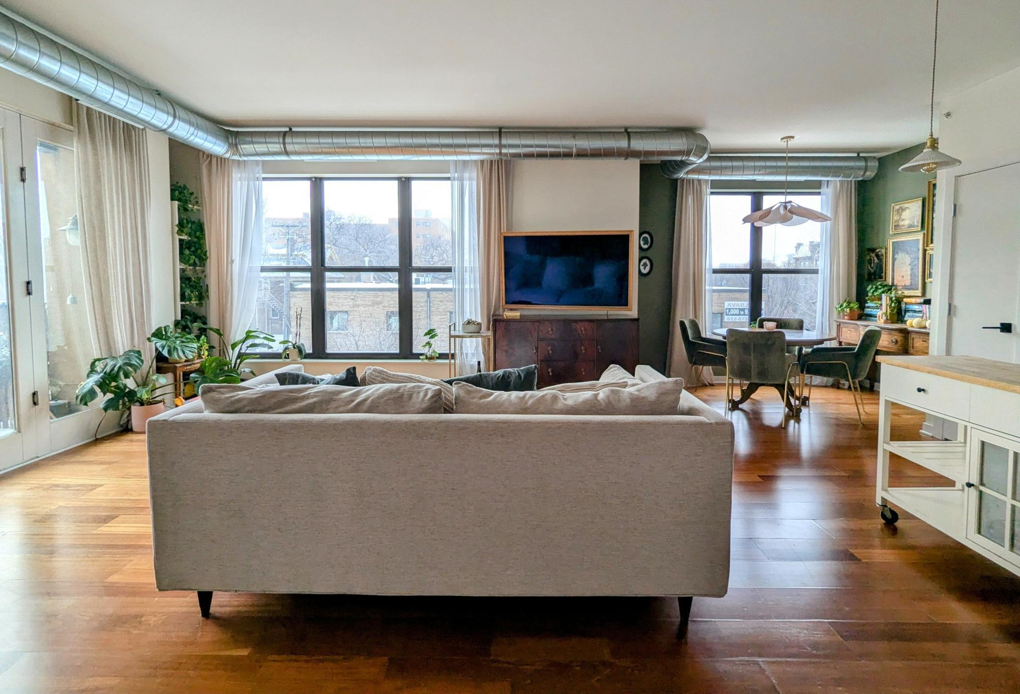 15 E Franklin Avenue 301