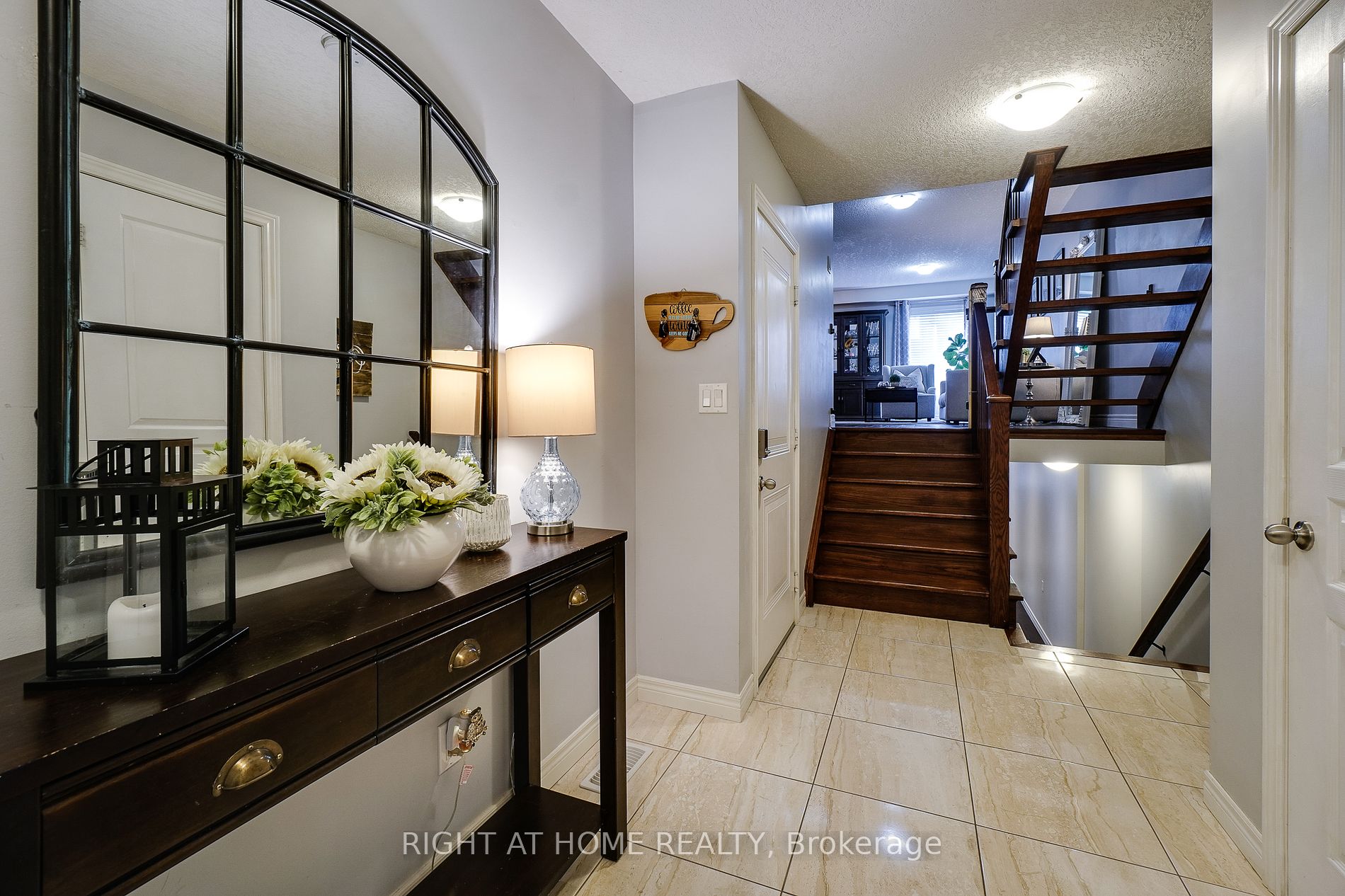 70 Highgate Dr 12