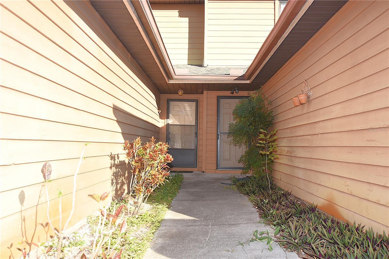 707 Carpenters Way 45