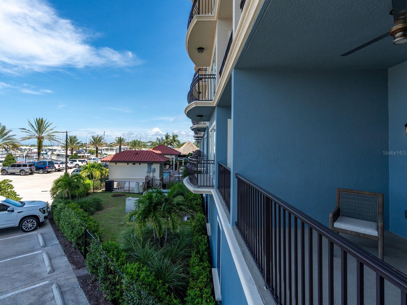 501 Tamiami Trail N 201