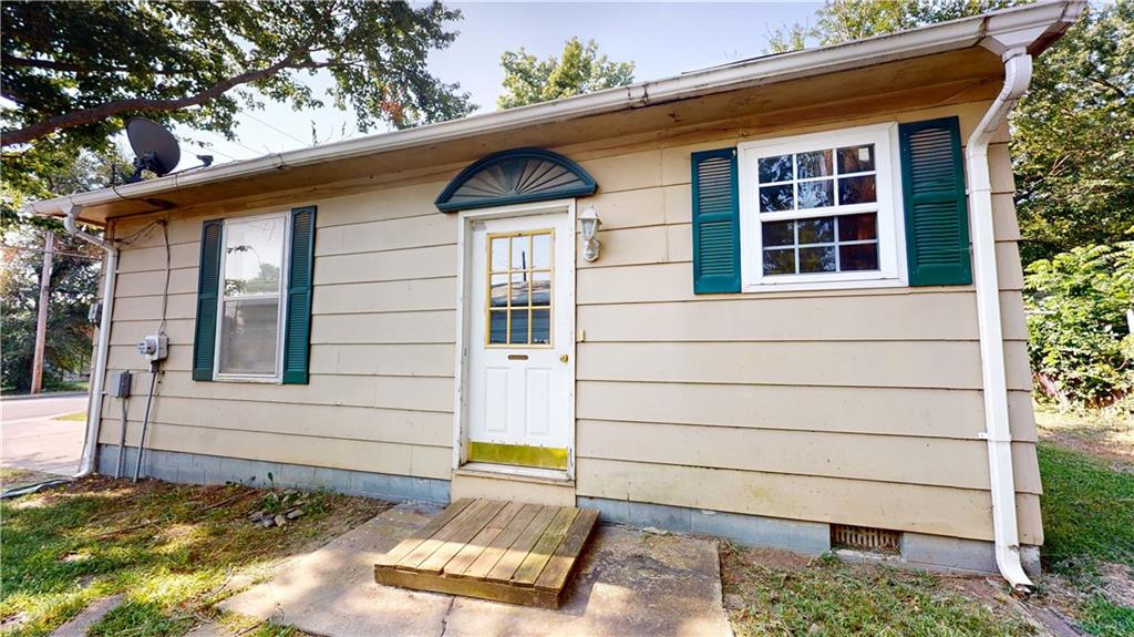 1705 N Main Street