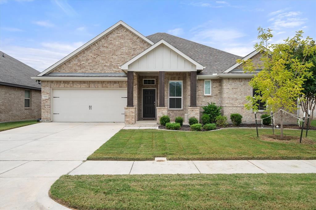 1416 Lakeview Drive