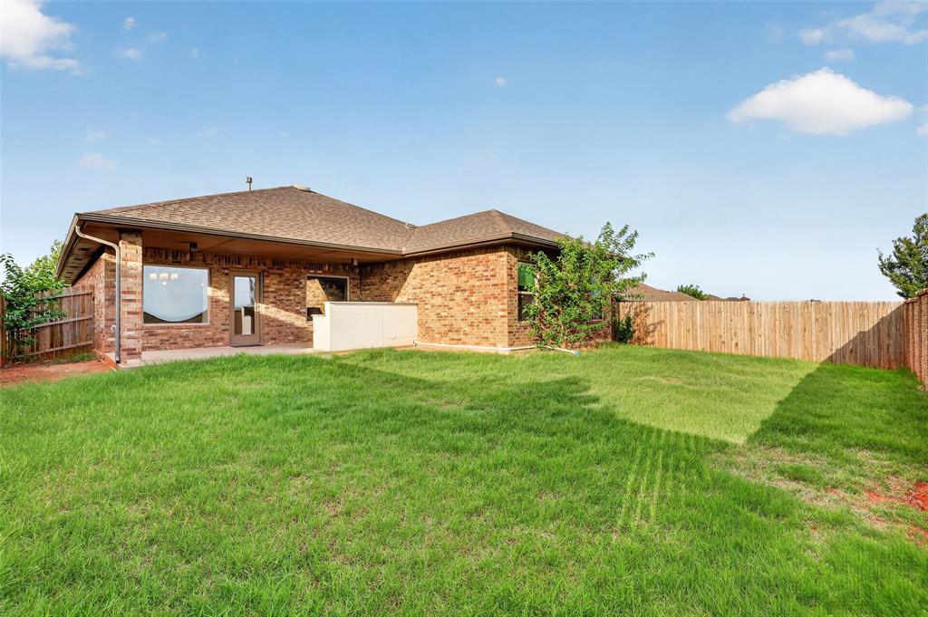 3433 NW 164th Terrace
