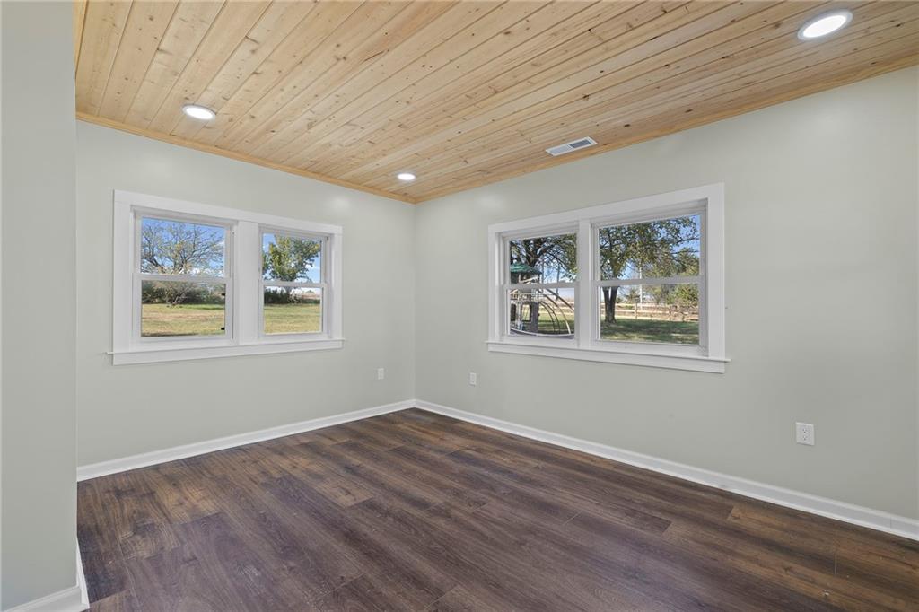 22244 NW 1400th Road