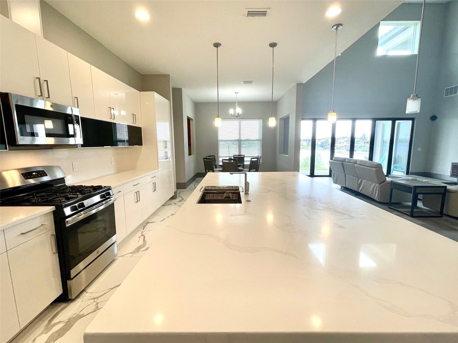 7759 Green Mountain Way