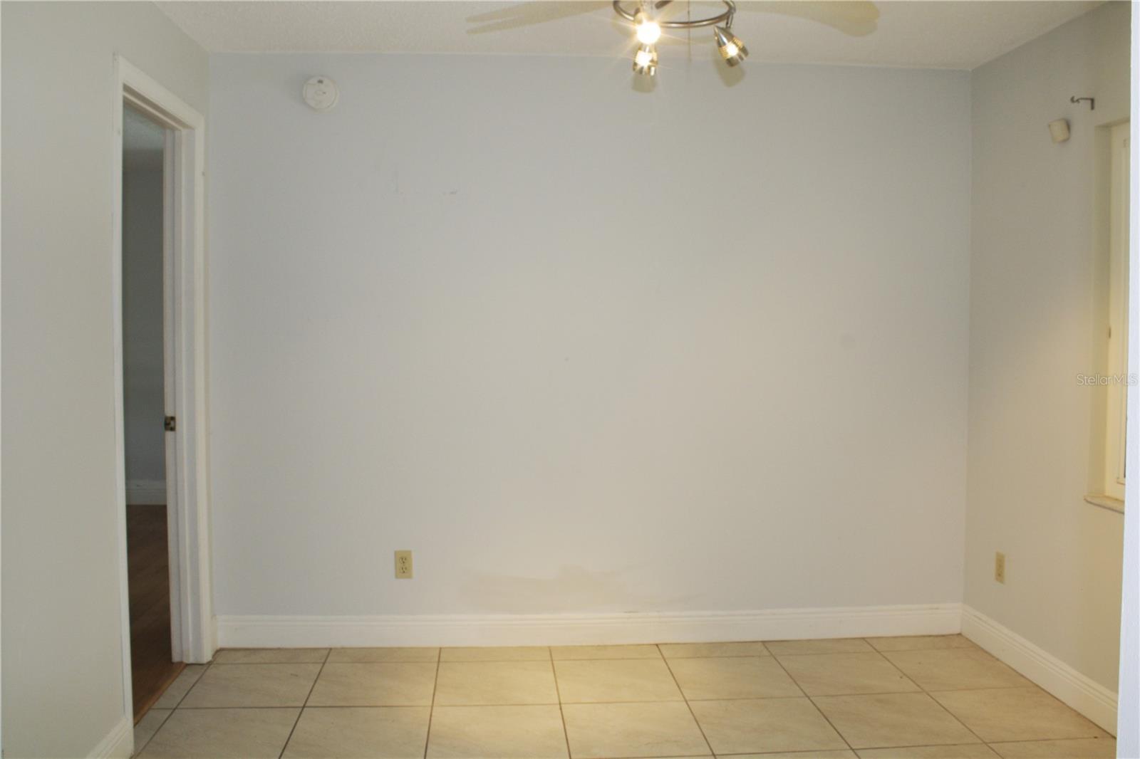 3740 Hawthorne Lane