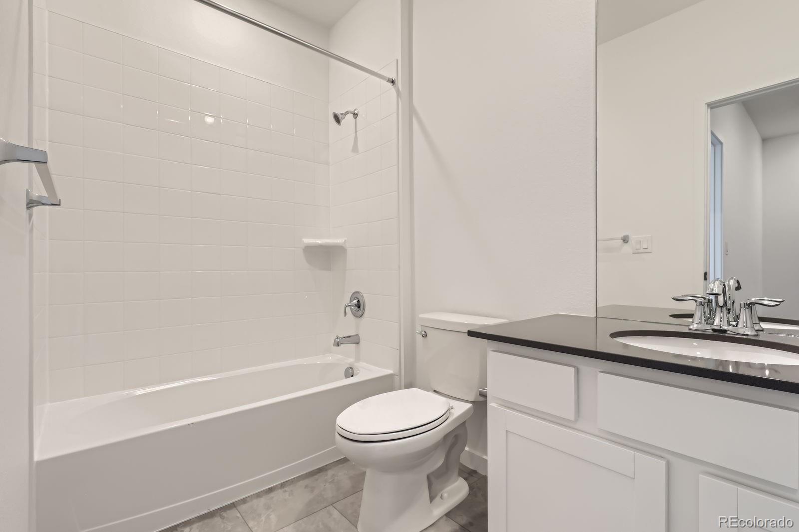 2006 S Haleyville Way