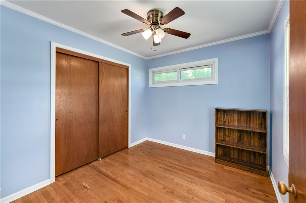 2731 S Northern Boulevard