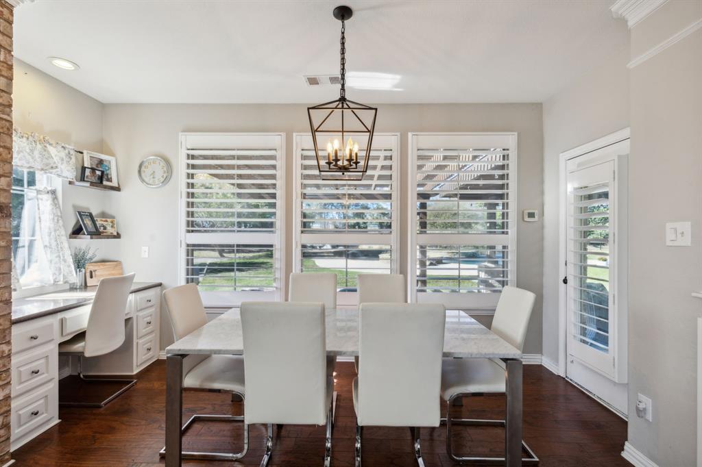 5801 Hathaway Drive