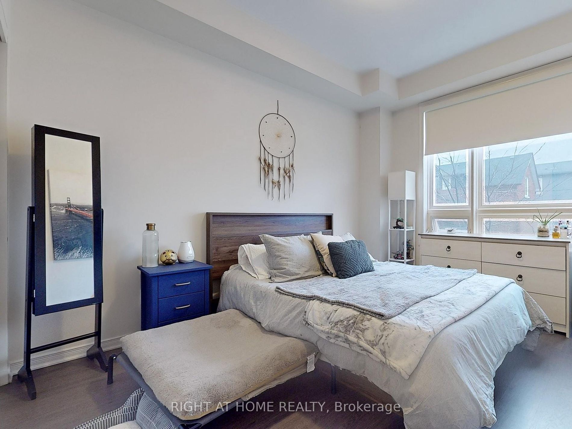 1100 Briar Hill Ave 201