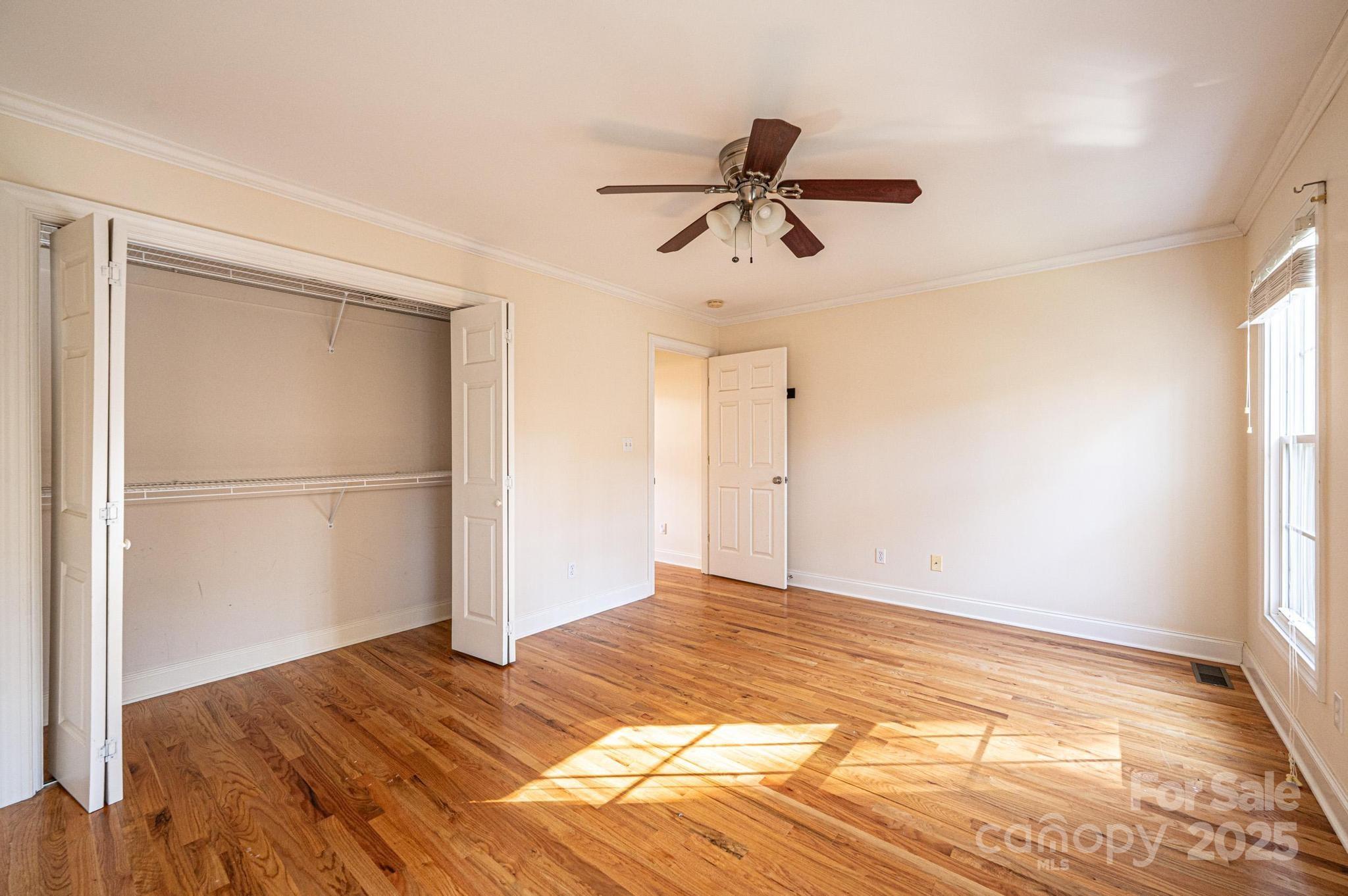 1436 20th Avenue Place NE