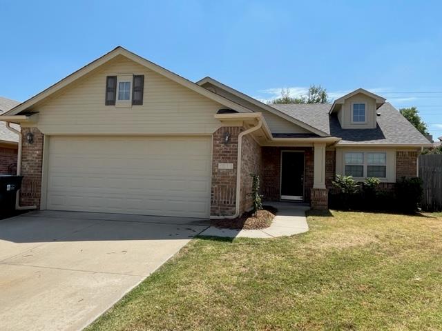 3 bedroom home in the Park Hill community in NE Norman.  Open floor design with lots of windows for abundant natural lighting throughout the home.  Kitchen features a sink with a window looking out to the front yard, black gas range, dishwasher, disposal and pantry.  Dining space flows into the living room.  Master suite has a garden tub with separate stand up shower, double vanity and walk in closet.  One secondary bedroom adjacent to the master.  The hall bathroom is jack/jill between the two hallways with a tub shower combo.  The 3rd bedroom is on the other side complete with ceiling fans.  Utility room leads to the 2 car garage.  HUGE backyard being at the curve of the street, fully fenced and pet friendly with refundable pet deposit.