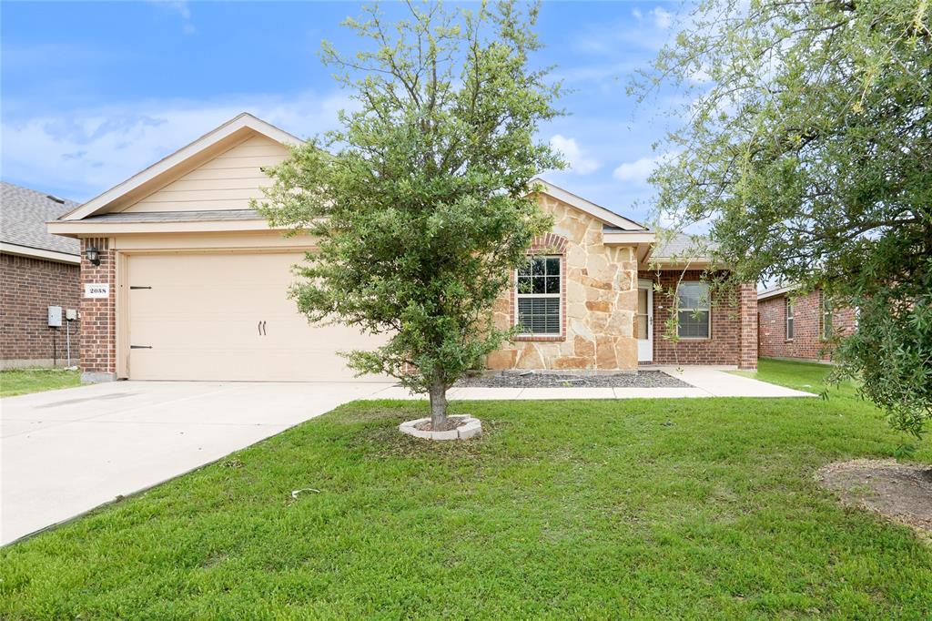 Welcome to this beautiful 4-bedroom home with a private office in the sought-after Travis Ranch community of Forney, TX! Featuring ceramic tile in the main living areas and cozy carpet in the bedrooms, this home is as functional as it is inviting. The kitchen boasts stunning granite countertops and flows into a spacious dining room—perfect for cooking and entertaining. Step outside to a generous backyard with a covered patio, ideal for relaxing. Residents enjoy full access to community amenities. Located just minutes from Highway 80, shopping, and dining, everything you need is right at your fingertips. Come see it today—this one won't last!
