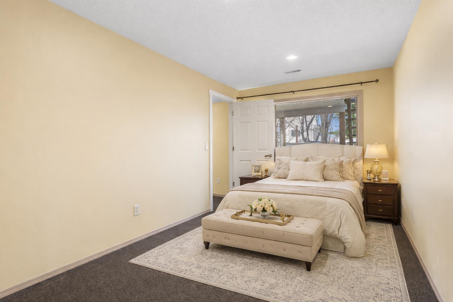 42 Panorama Hills Green NW