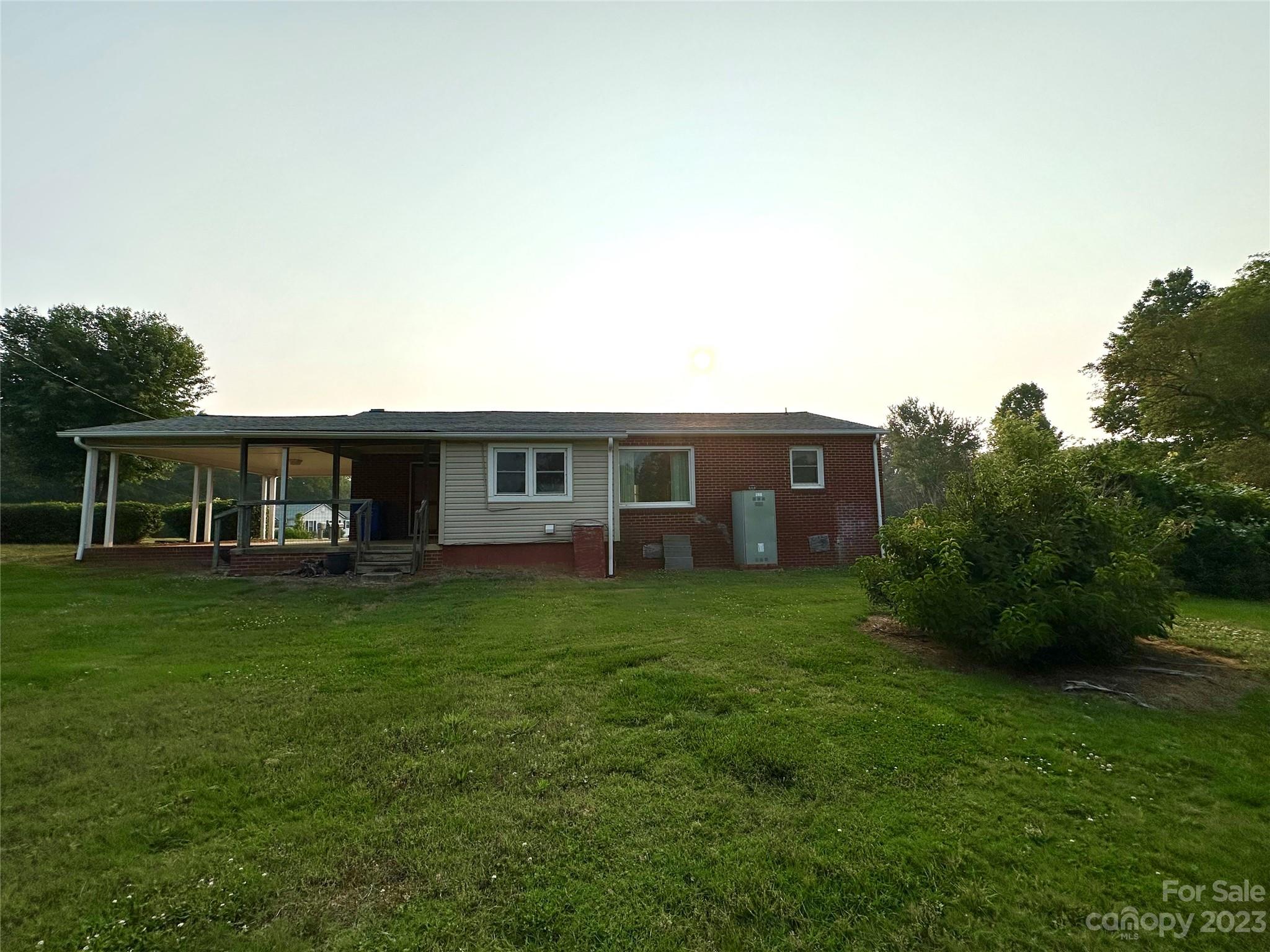 3262 Friendly Park Road